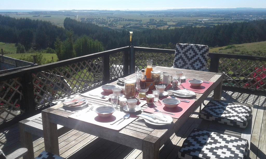 פפאמואה Warwick Hills Rural Bed & Breakfast מראה חיצוני תמונה
